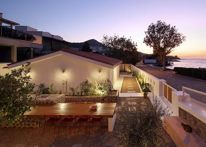 73 Yalikavak, Contemporary Version Of An Old 別荘 *