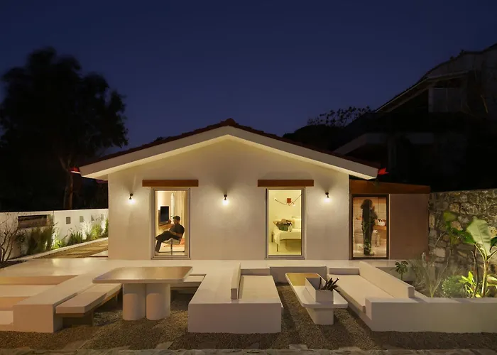 73 Yalikavak, Contemporary Version Of An Old 別荘 Yalıkavak