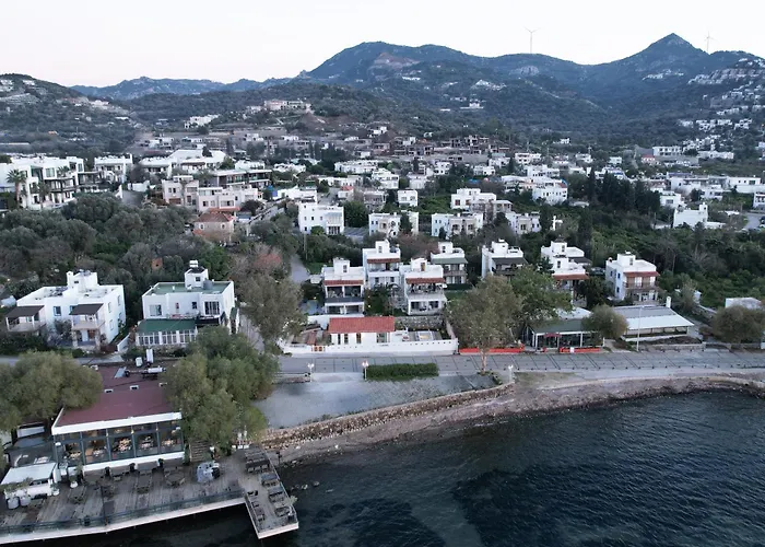 別荘 73 Yalikavak, Contemporary Version Of An Old Yalıkavak