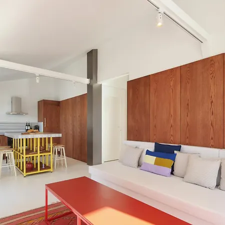 73 Yalikavak, Contemporary Version Of An Old