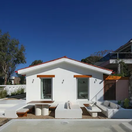 73 Yalikavak, Contemporary Version Of An Old * Yalıkavak