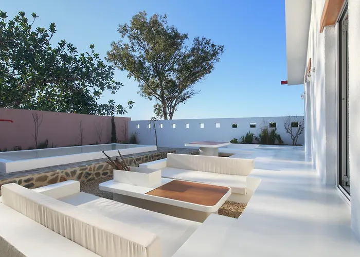 73 Yalikavak, Contemporary Version Of An Old *